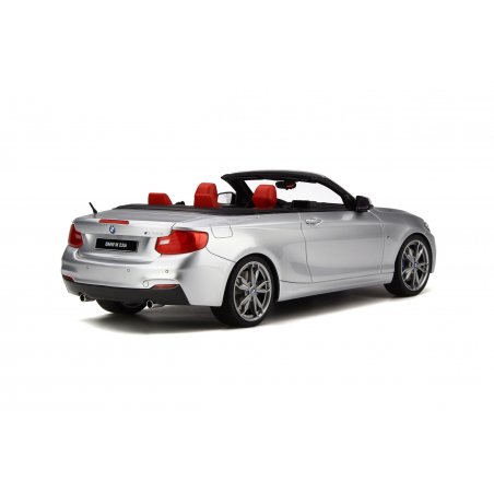 BMW M235i Cabrio 1/18