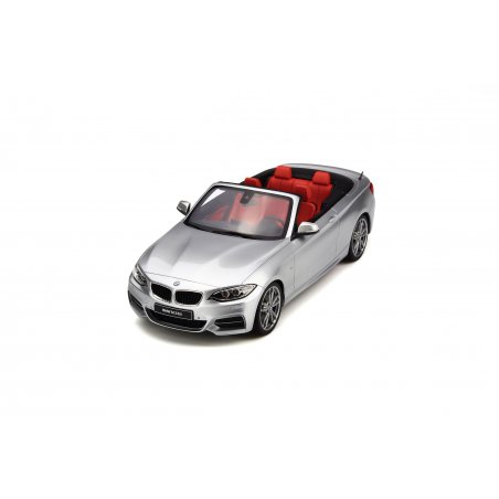 BMW M235i Cabrio 1/18