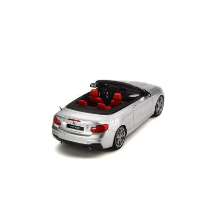 BMW M235i Cabrio 1/18