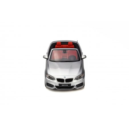 BMW M235i Cabrio 1/18