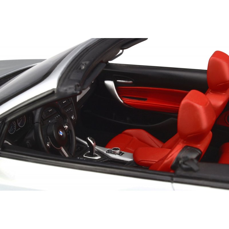 BMW M235i Cabrio 1/18