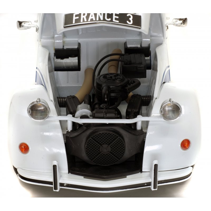 CITROEN 2CV FRANCE 3