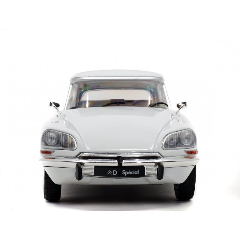 Citroën D Special Blanche