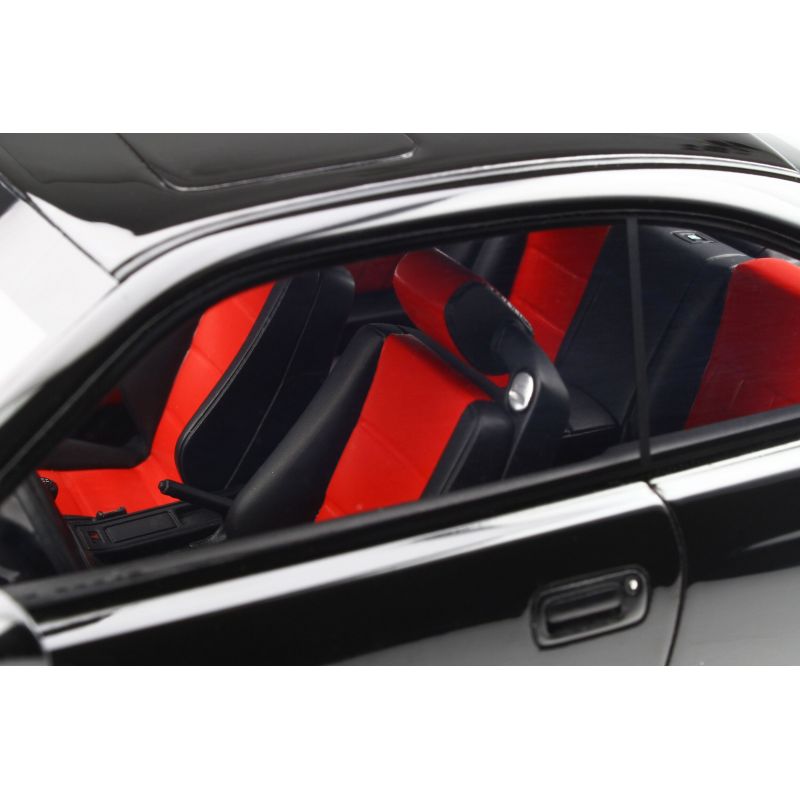 BMW 850 CSI Black 1990