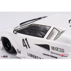 Lamborghini Countach LB...