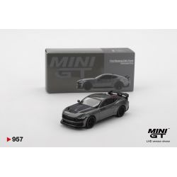 Ford Mustang Dark Horse...